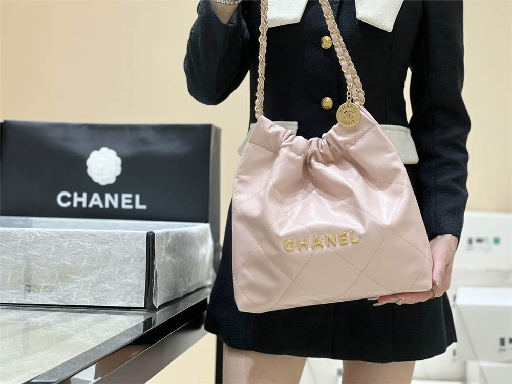 Chanel Chanel 22 Handbag AS3260  Size 35x37x7cm 2025 new 